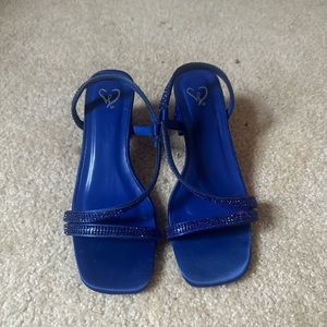 Windsor heels blue